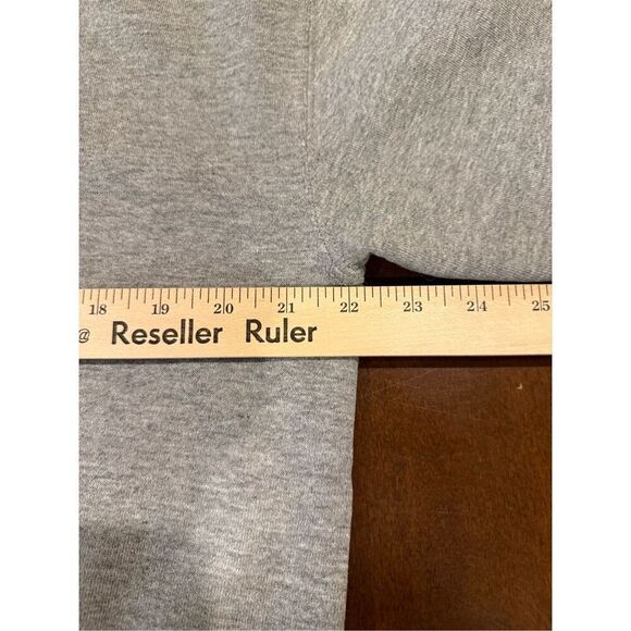 Size L vintage 1980s Mickey Mouse Co Velva Sheen Sweatshirt Crewneck grey - Picture 6 of 8